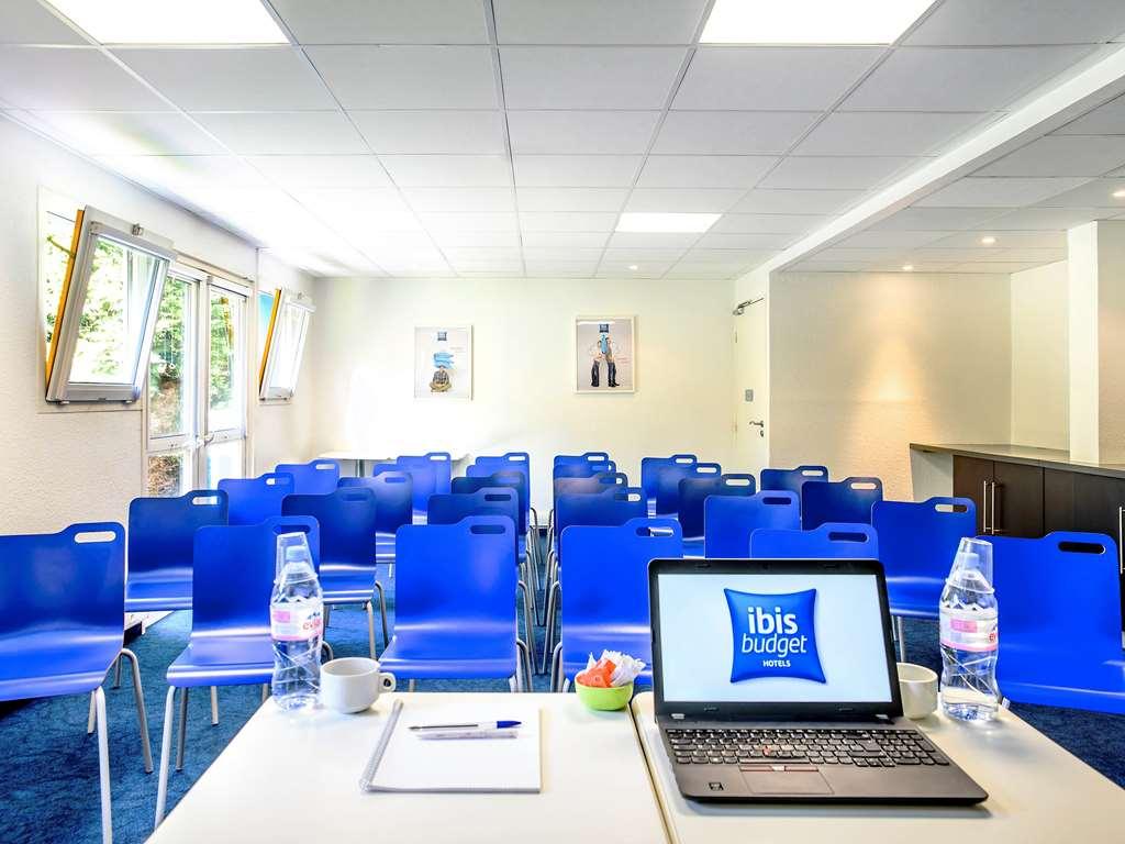 ibis budget Valenciennes Petite-Forêt Petite Forêt Facilidades foto