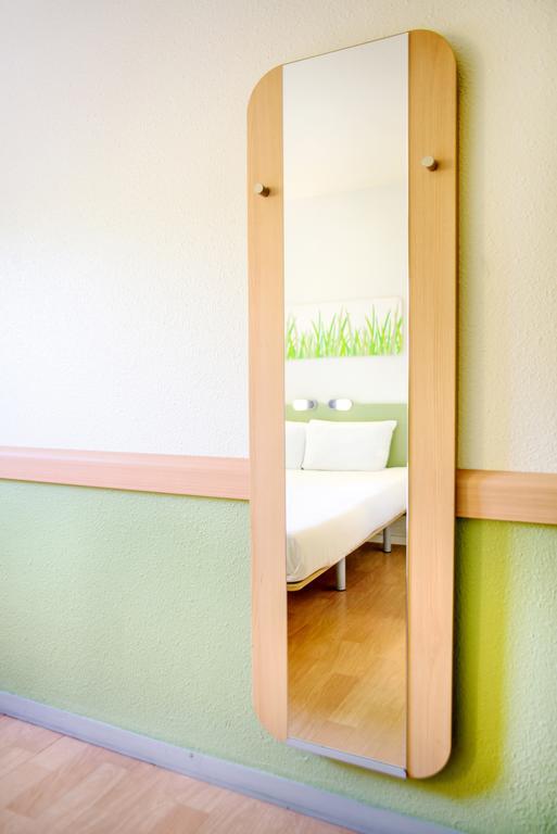 ibis budget Valenciennes Petite-Forêt Petite Forêt Exterior foto